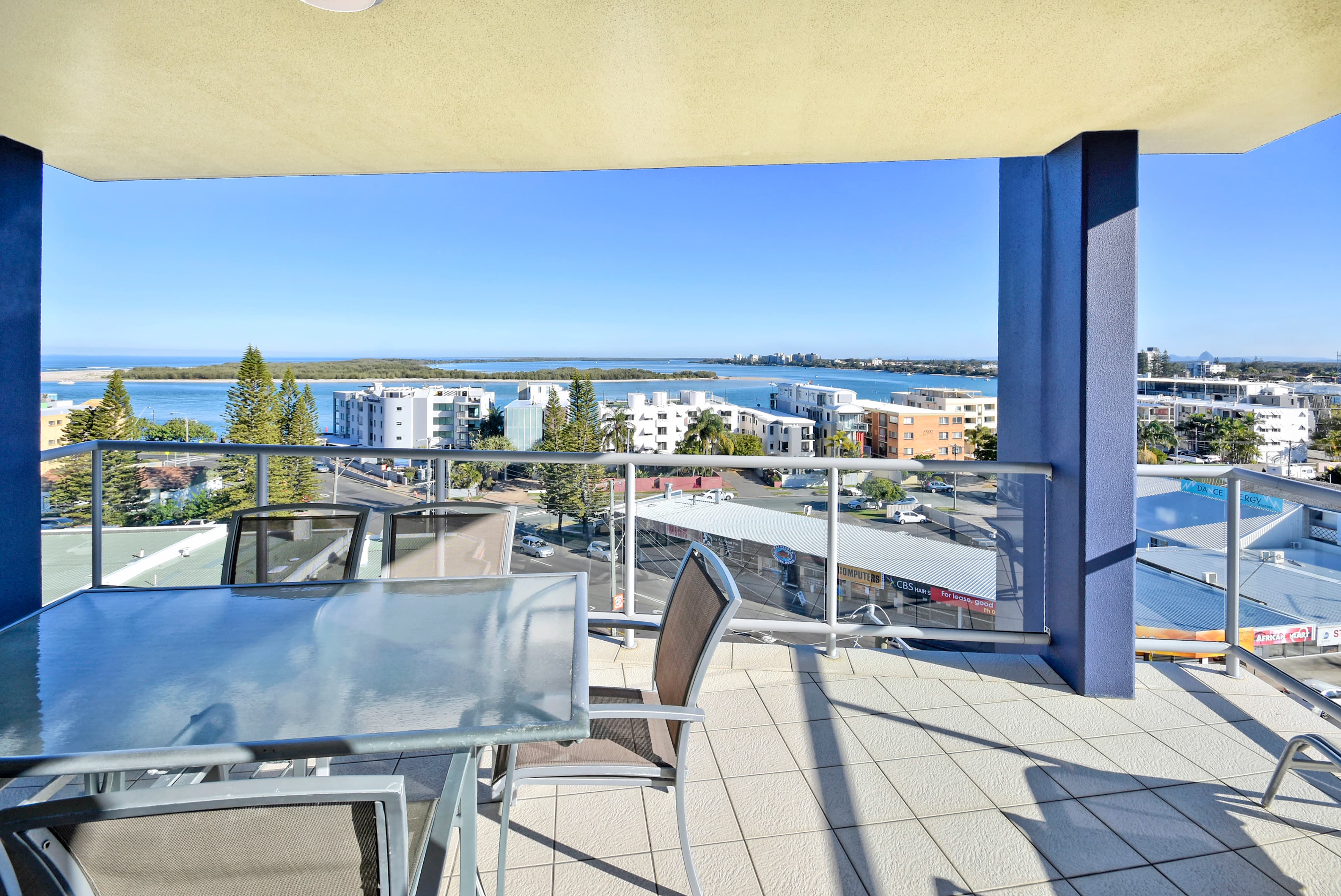 3 Bedroom Caloundra Apartments Pumicestone Blue